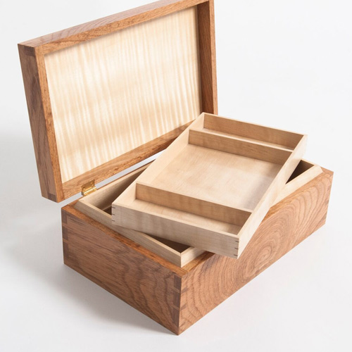 Luxury wooden accessories & gifts